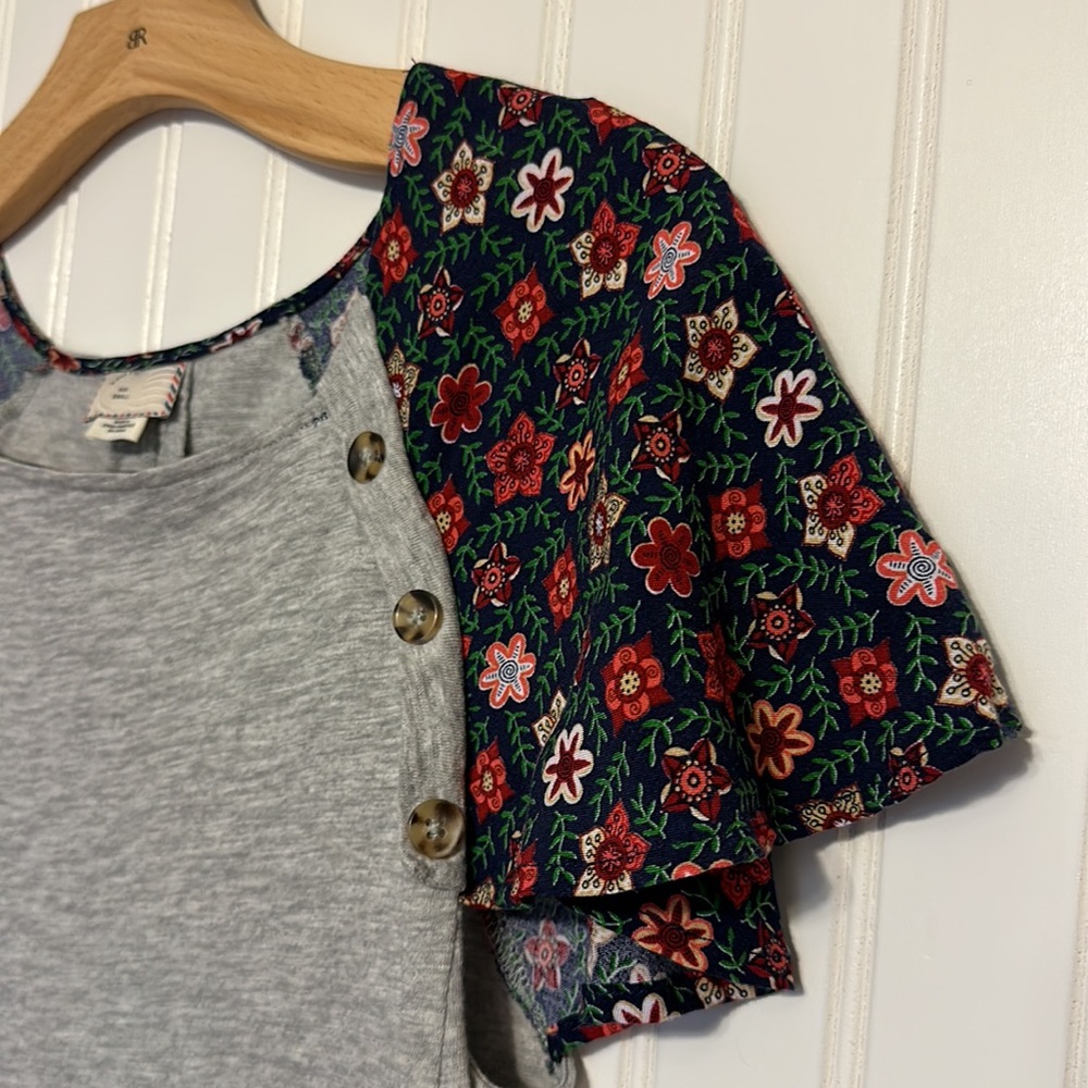 Anthropologie Amberly 9-H15 STCL top